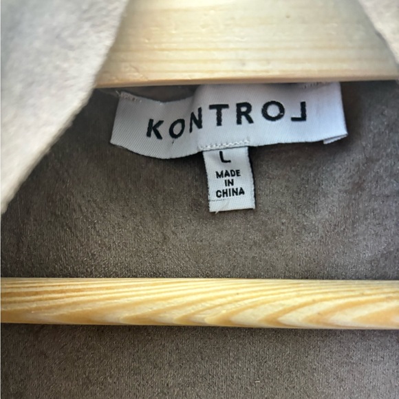 Kontrol Large Western/Boho Vest - Picture 3 of 3